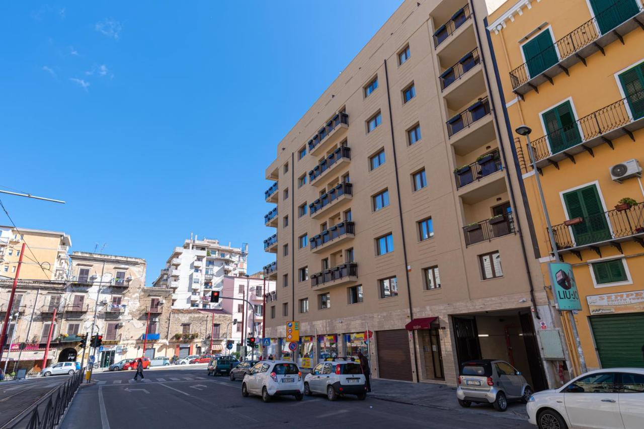Solemar Sicilia - Multi Suite Palermo Bagian luar foto
