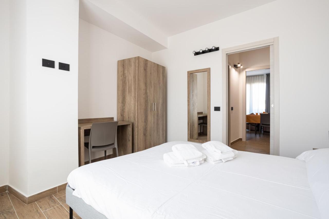 Solemar Sicilia - Multi Suite Palermo Bagian luar foto