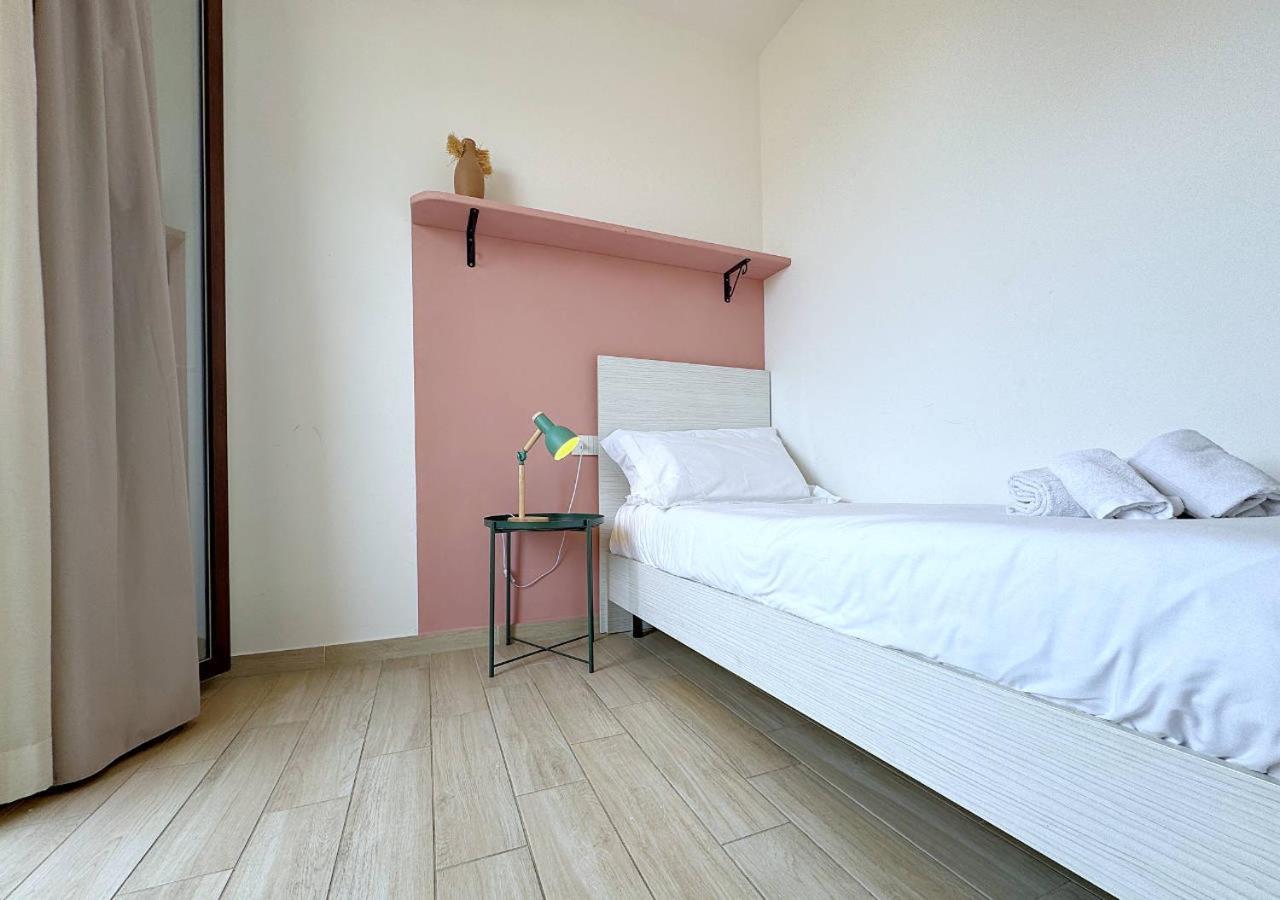 Solemar Sicilia - Multi Suite Palermo Bagian luar foto